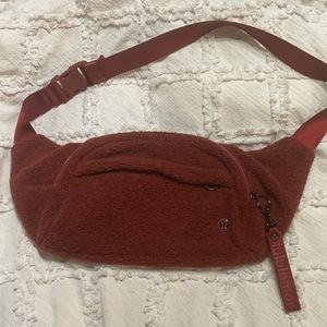 Lululemon Sherpa on the Beat Belt Bag